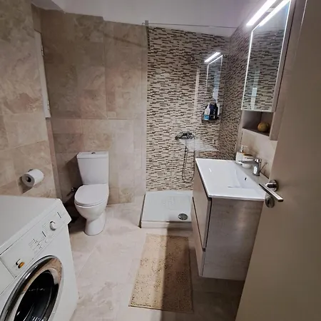 Two Bedroom Apartment In The Center Of Ioannina Extérieur photo
