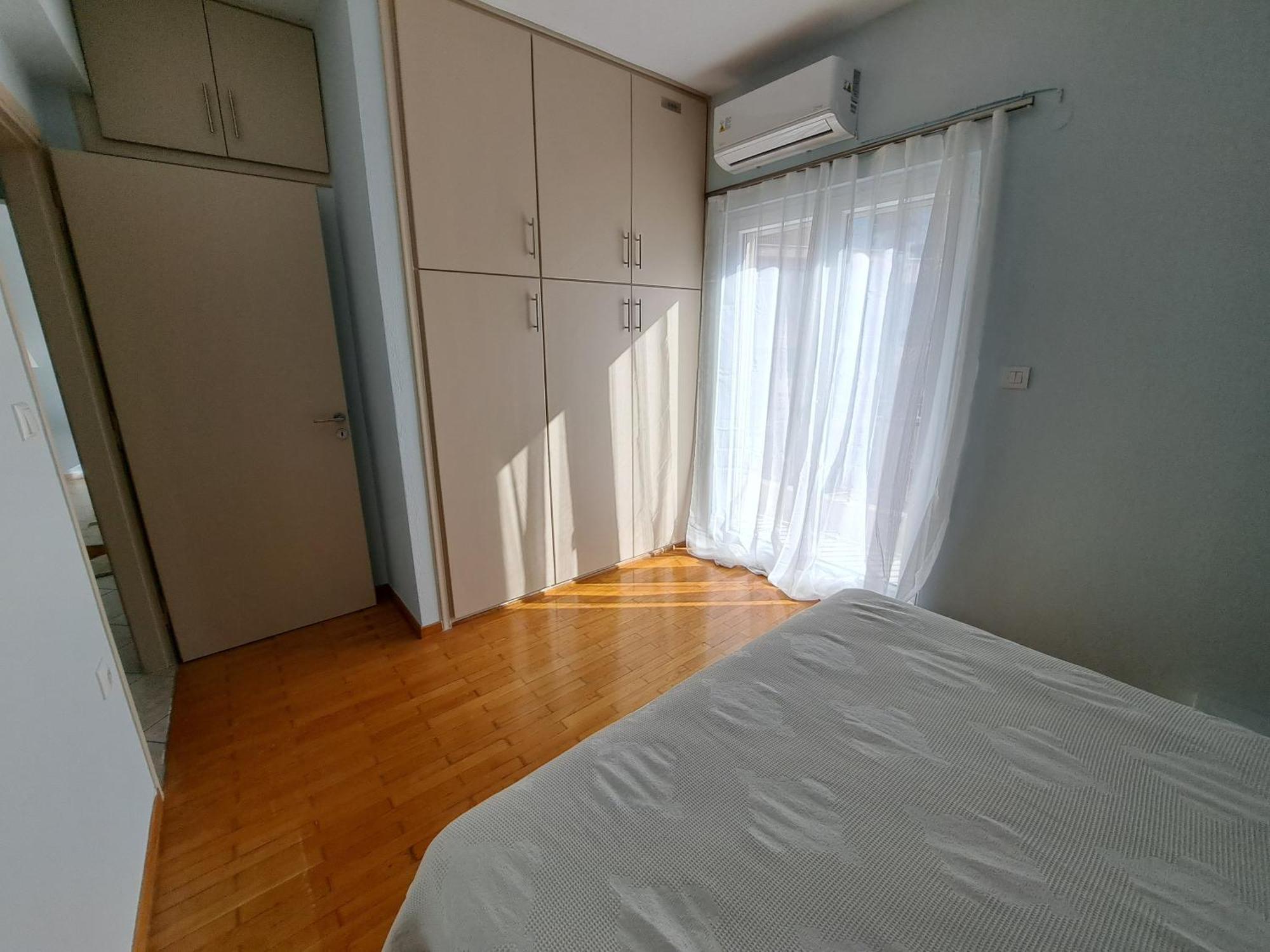 Two Bedroom In The Center Of *